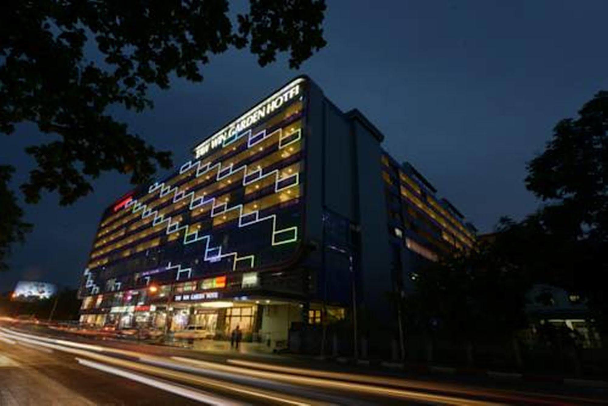 Taw Win Garden Hotel Yangon Exterior photo